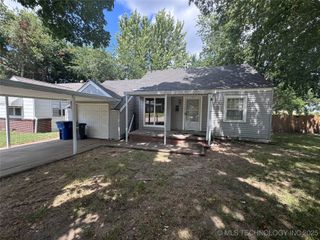2913 E 1st Street, Tulsa, OK 74104