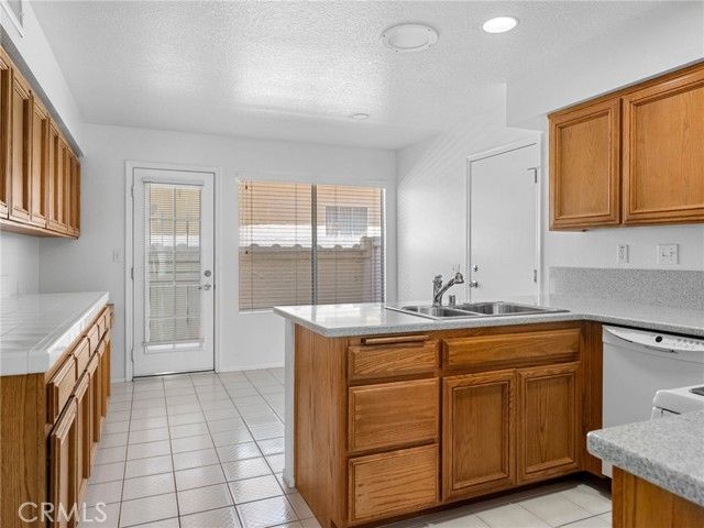 11554 Francisco Place, Apple Valley, CA 92308
