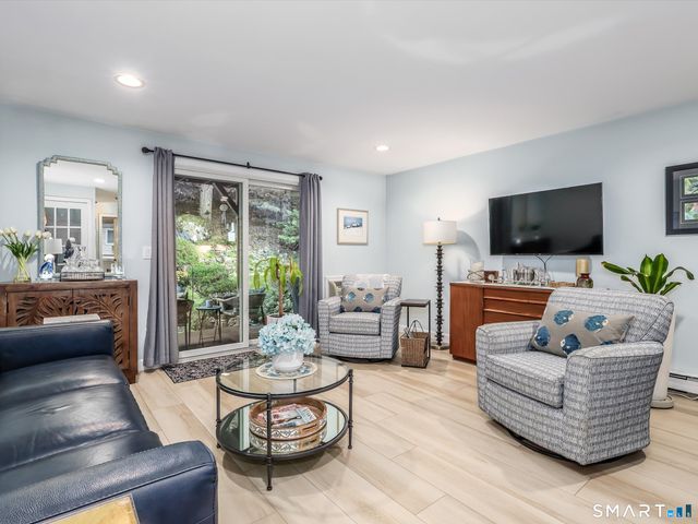 93 Chestnut Street D, Bethel, CT 06801