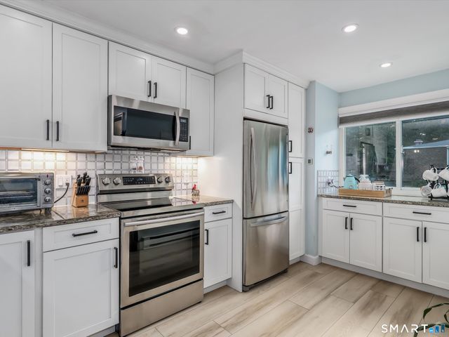 93 Chestnut Street D, Bethel, CT 06801