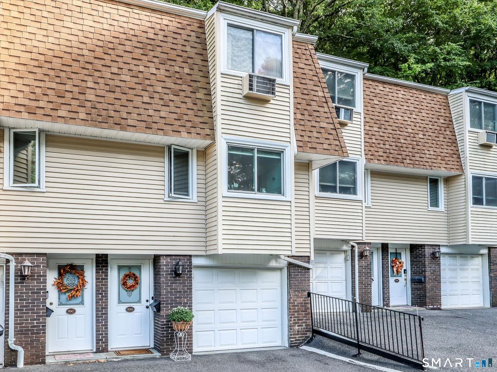 93 Chestnut Street D, Bethel, CT 06801