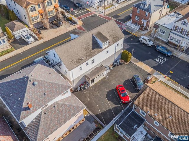 781 2nd Street, Secaucus, NJ 07094