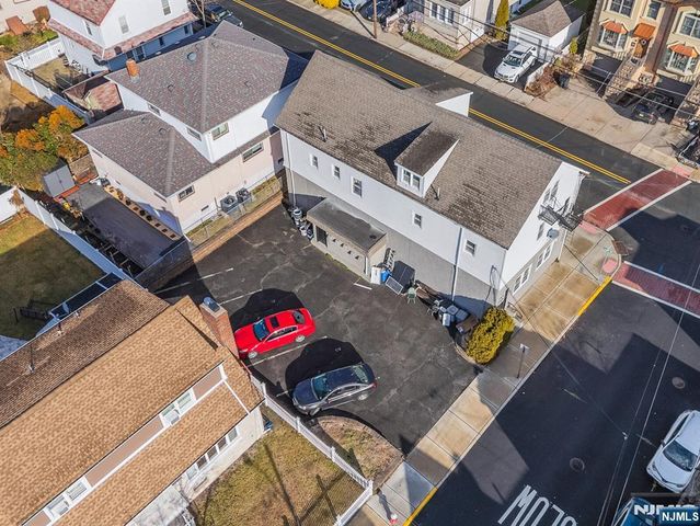 781 2nd Street, Secaucus, NJ 07094