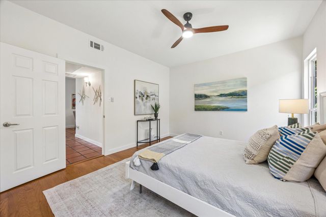 3903 Seiders Ave 202, Austin, TX 78756