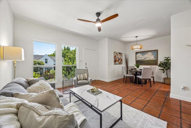 3903 Seiders Ave 202, Austin, TX 78756