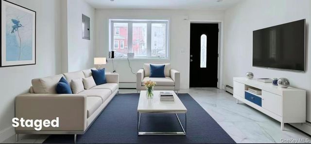 104-49 49th Ave, Corona, NY 11368