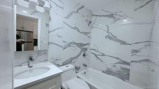 104-49 49th Ave, Corona, NY 11368