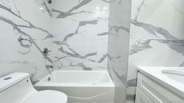 104-49 49th Ave, Corona, NY 11368