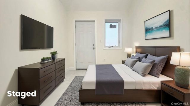 104-49 49th Ave, Corona, NY 11368