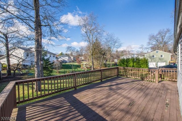 50 Henry St, Roxbury Twp., NJ 07876