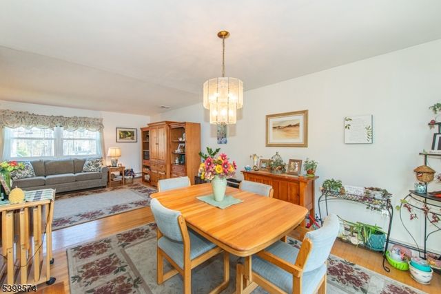 50 Henry St, Roxbury Twp., NJ 07876