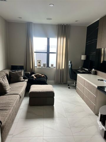 8533 Ganton Dr, Boca Raton, FL 33434