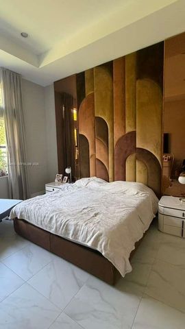 8533 Ganton Dr, Boca Raton, FL 33434