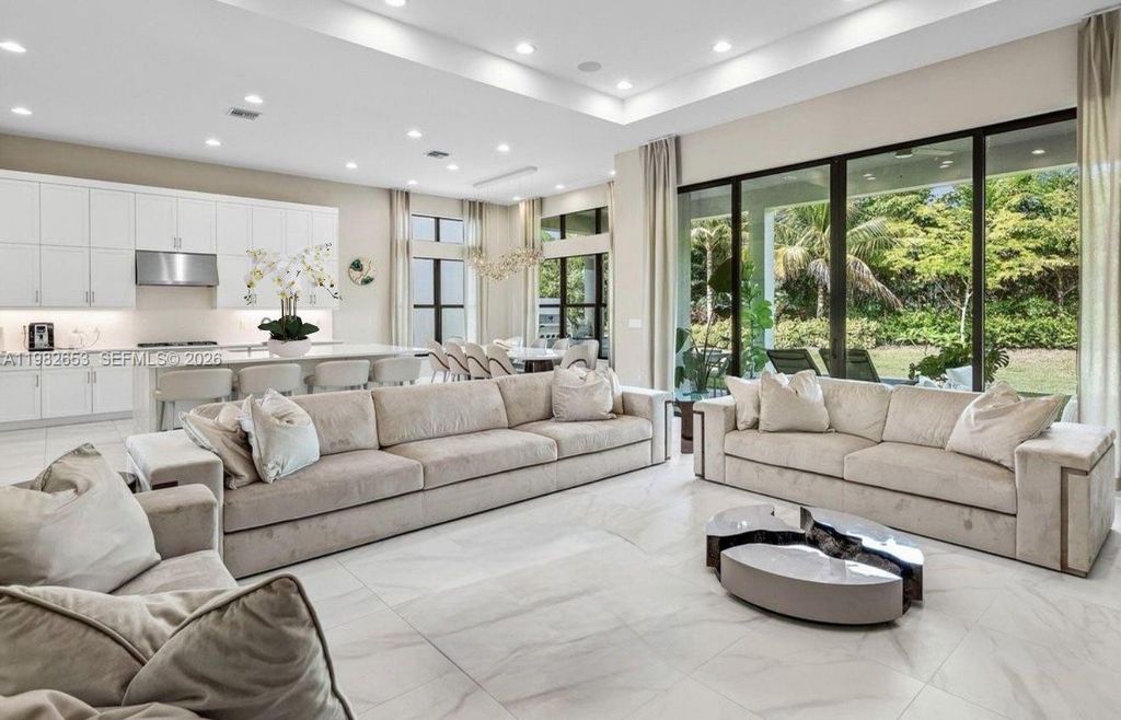 8533 Ganton Dr, Boca Raton, FL 33434