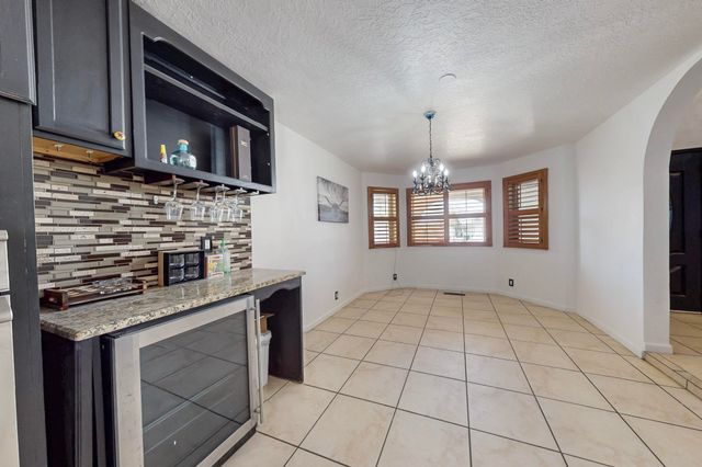 3008 Corona Drive NW, Albuquerque, NM 87120