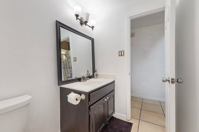 3008 Corona Drive NW, Albuquerque, NM 87120