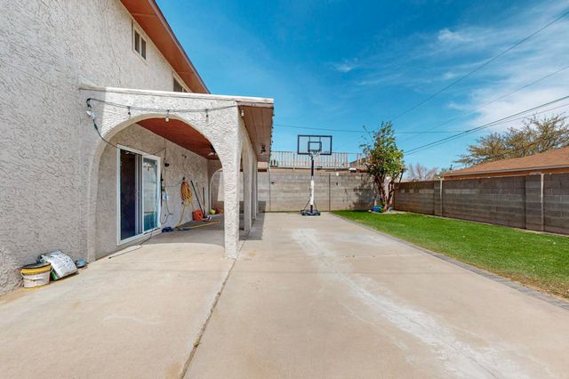 3008 Corona Drive NW, Albuquerque, NM 87120