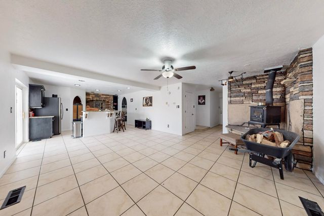 3008 Corona Drive NW, Albuquerque, NM 87120