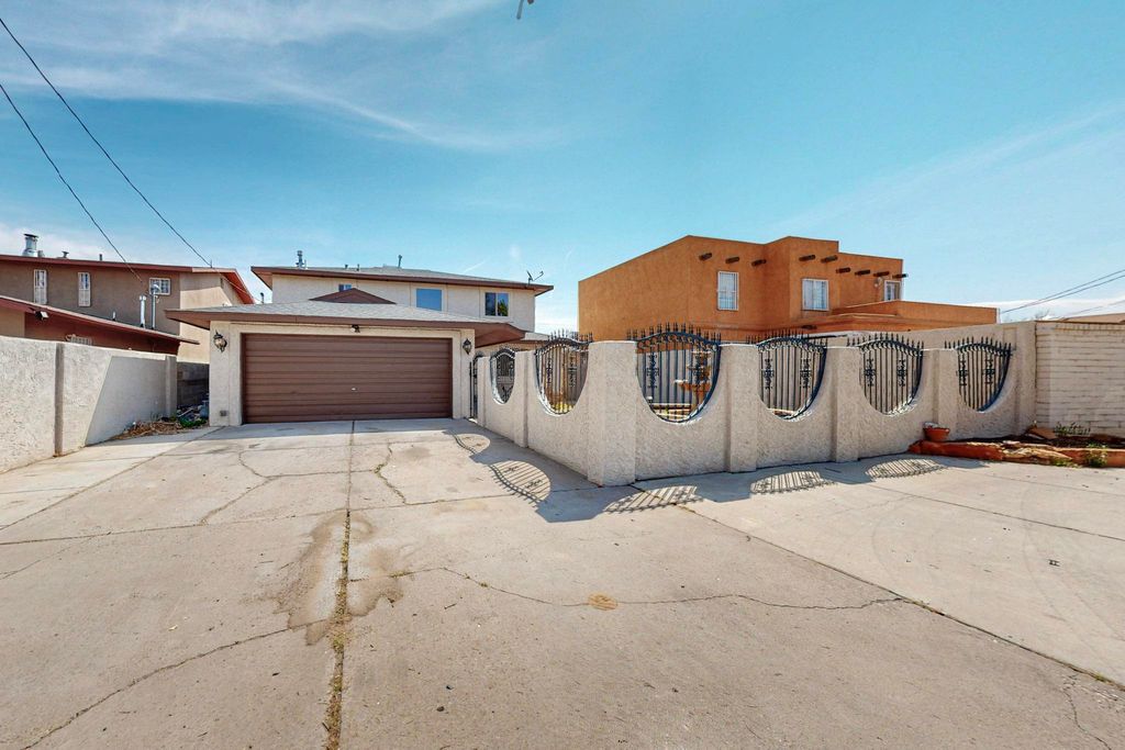 3008 Corona Drive NW, Albuquerque, NM 87120