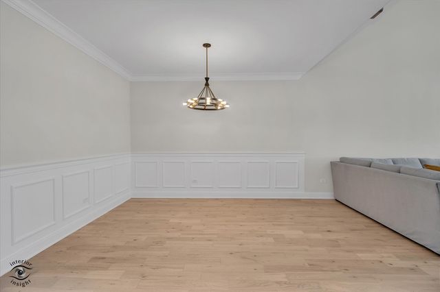 8893 Buffington Breakwater Drive, Frankfort, IL 60423