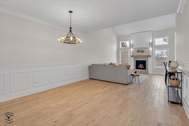 8893 Buffington Breakwater Drive, Frankfort, IL 60423