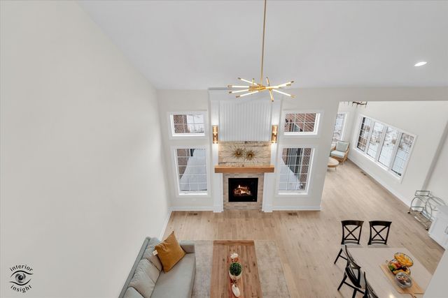 8893 Buffington Breakwater Drive, Frankfort, IL 60423