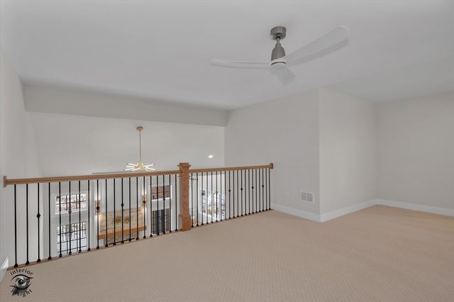 8893 Buffington Breakwater Drive, Frankfort, IL 60423