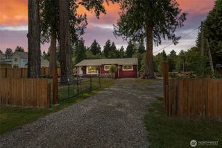 12204 Woodland Avenue E, Puyallup, WA 98373