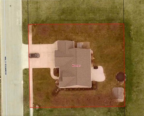 713 Ironwood Street NW, Demotte, IN 46310