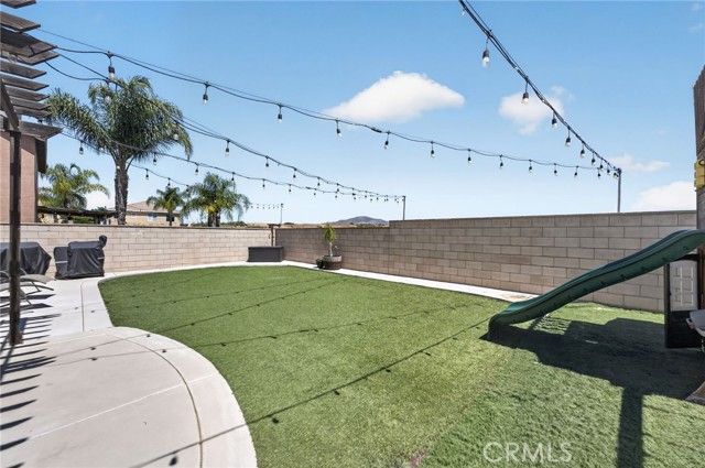 38430 Magdelena Street, Murrieta, CA 92563