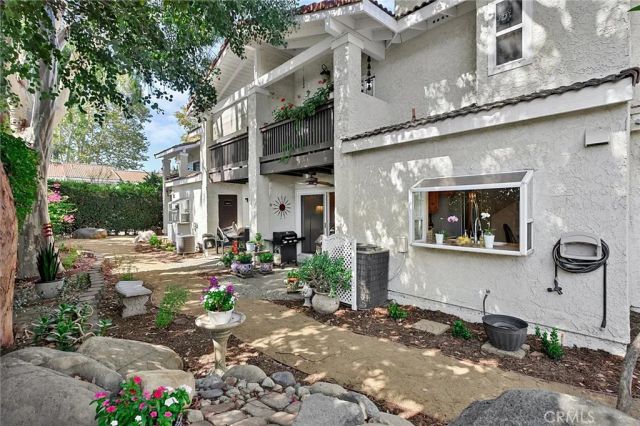 2245 Smoke Tree Lane, Ontario, CA 91762