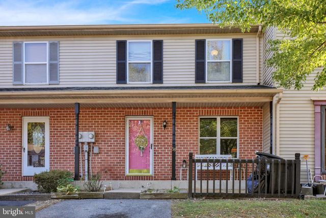 58 TIFFANY LN, Lebanon, PA 17046