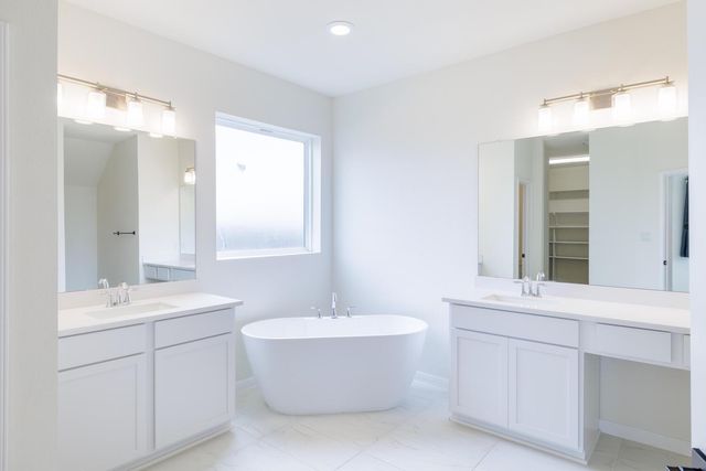 208 Wagon Spoke WAY, Liberty Hill, TX 78642