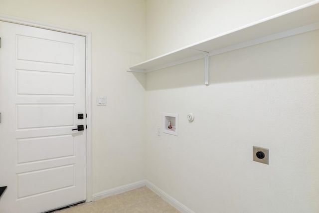 208 Wagon Spoke WAY, Liberty Hill, TX 78642