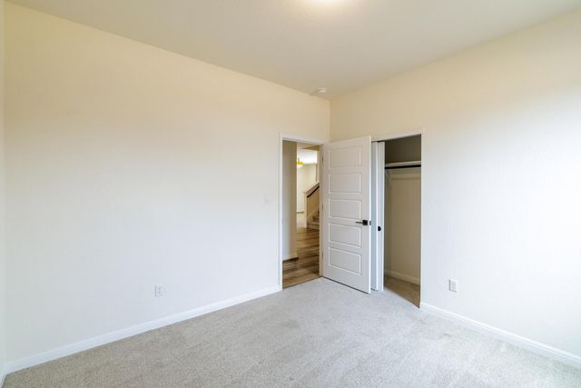 208 Wagon Spoke WAY, Liberty Hill, TX 78642