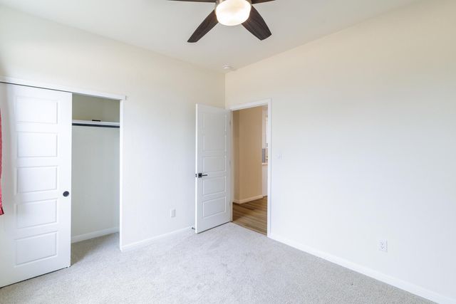 208 Wagon Spoke WAY, Liberty Hill, TX 78642