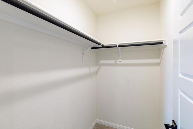208 Wagon Spoke WAY, Liberty Hill, TX 78642
