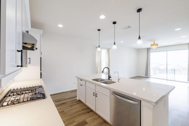 208 Wagon Spoke WAY, Liberty Hill, TX 78642