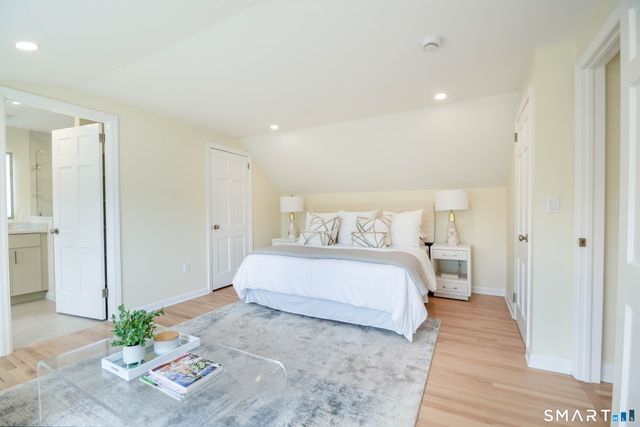 27 Brookdale Road, Fairfield, CT 06824