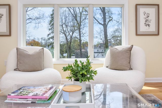 27 Brookdale Road, Fairfield, CT 06824