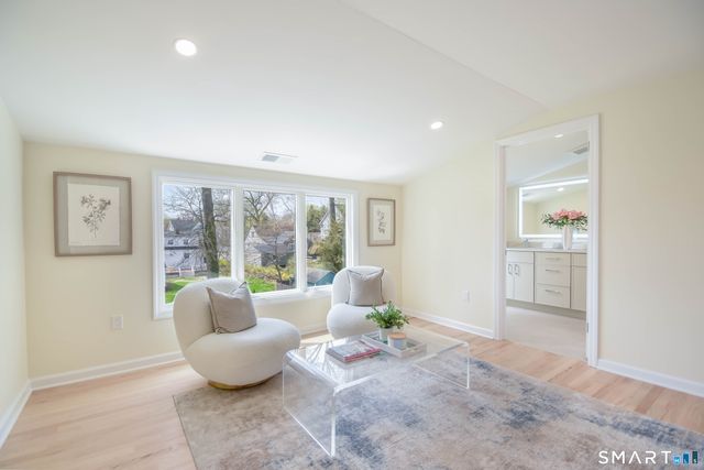 27 Brookdale Road, Fairfield, CT 06824