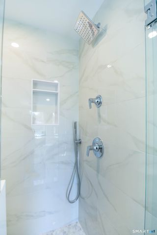 27 Brookdale Road, Fairfield, CT 06824