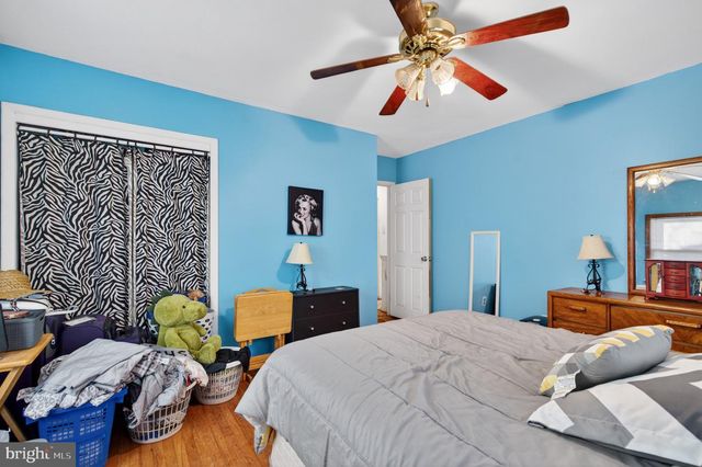 106 LAKESIDE DR, Glassboro, NJ 08028