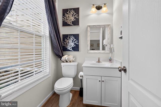 99 BLACK HAWK DR, Stafford, VA 22554