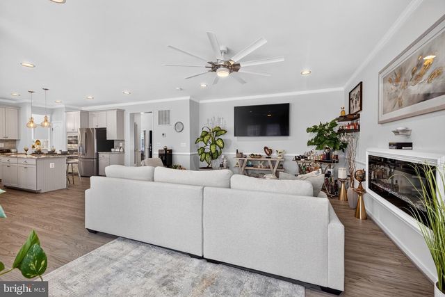 99 BLACK HAWK DR, Stafford, VA 22554