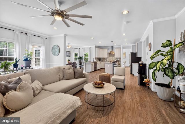 99 BLACK HAWK DR, Stafford, VA 22554