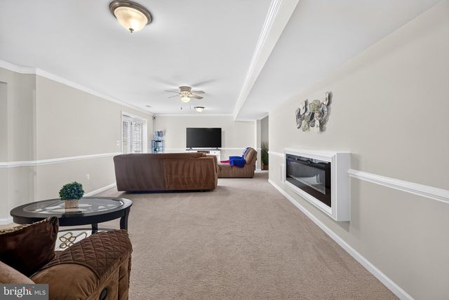 99 BLACK HAWK DR, Stafford, VA 22554