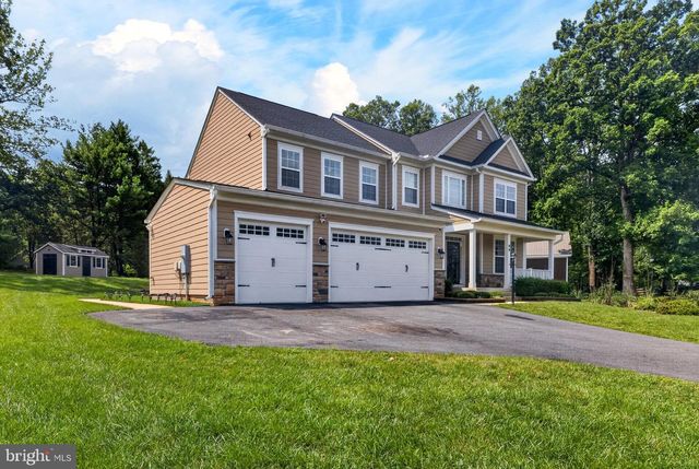 99 BLACK HAWK DR, Stafford, VA 22554