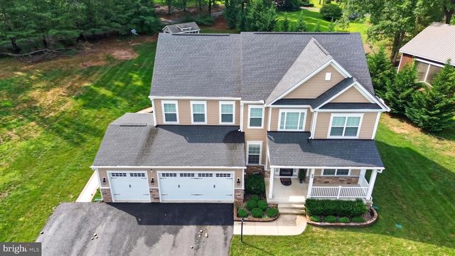 99 BLACK HAWK DR, Stafford, VA 22554