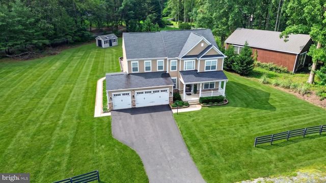 99 BLACK HAWK DR, Stafford, VA 22554